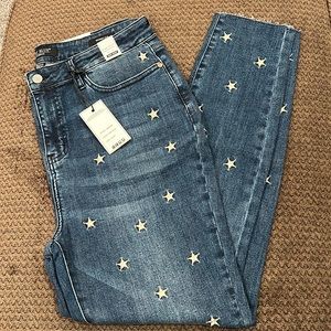 JUDY BLUE NWT STAR EMBROIDERY HIGH RISE SKINNY PANTS SIZE 15/32